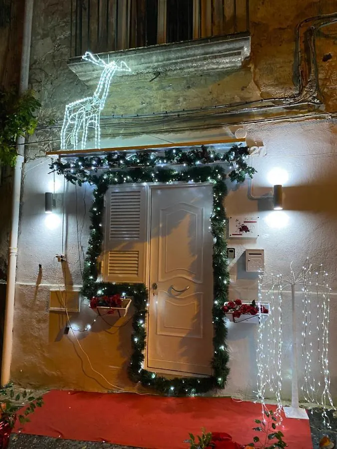 La Rosa Home Naples