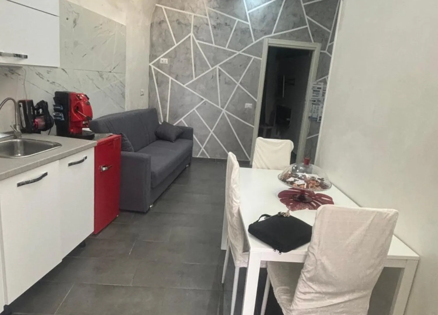 La Rosa Home location