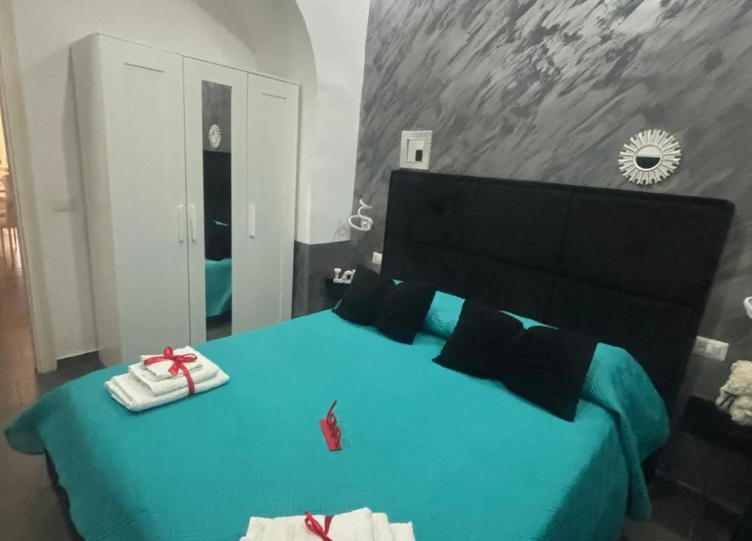 La Rosa home Nápoles